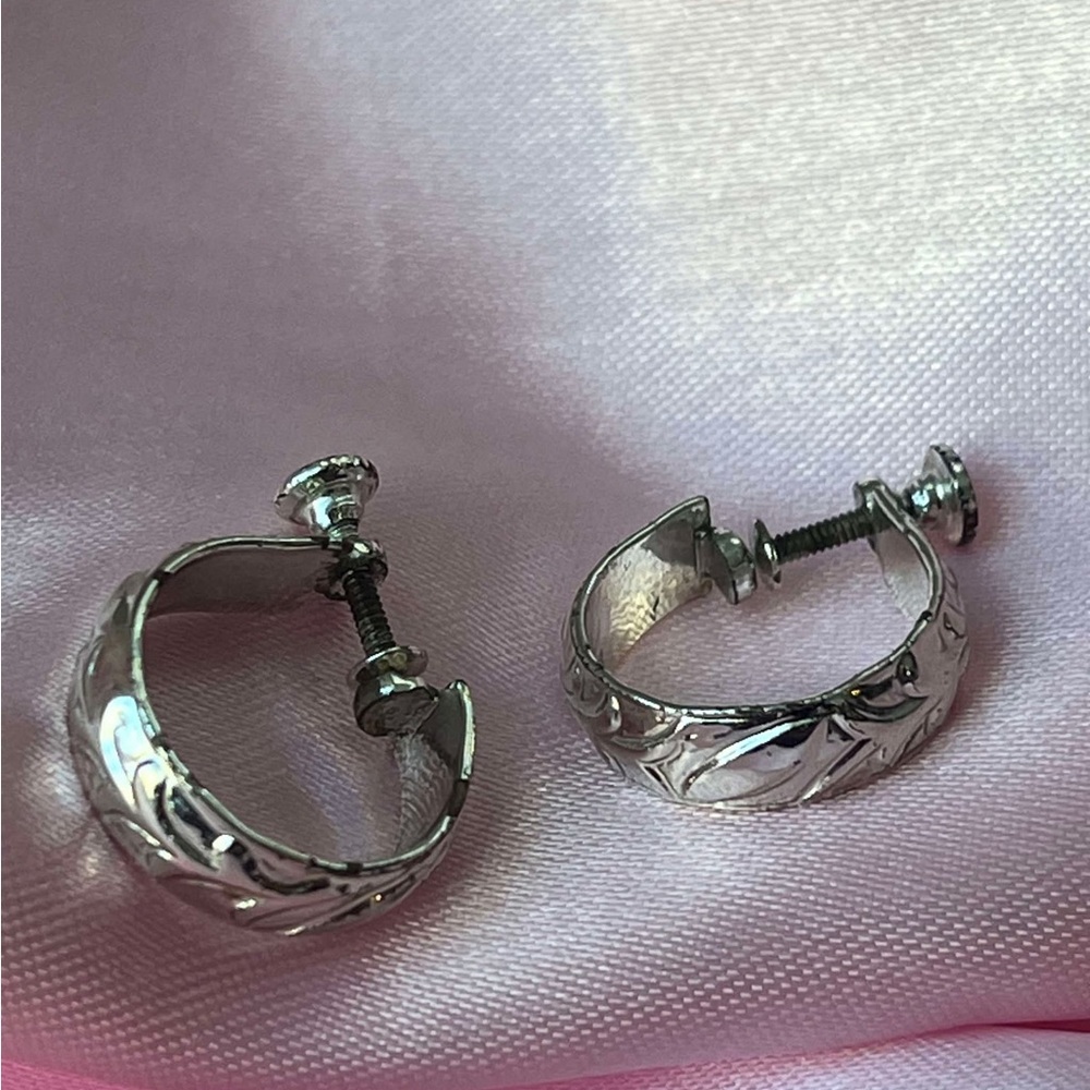 Silver Engraved Screw-Back Hoop Earrings